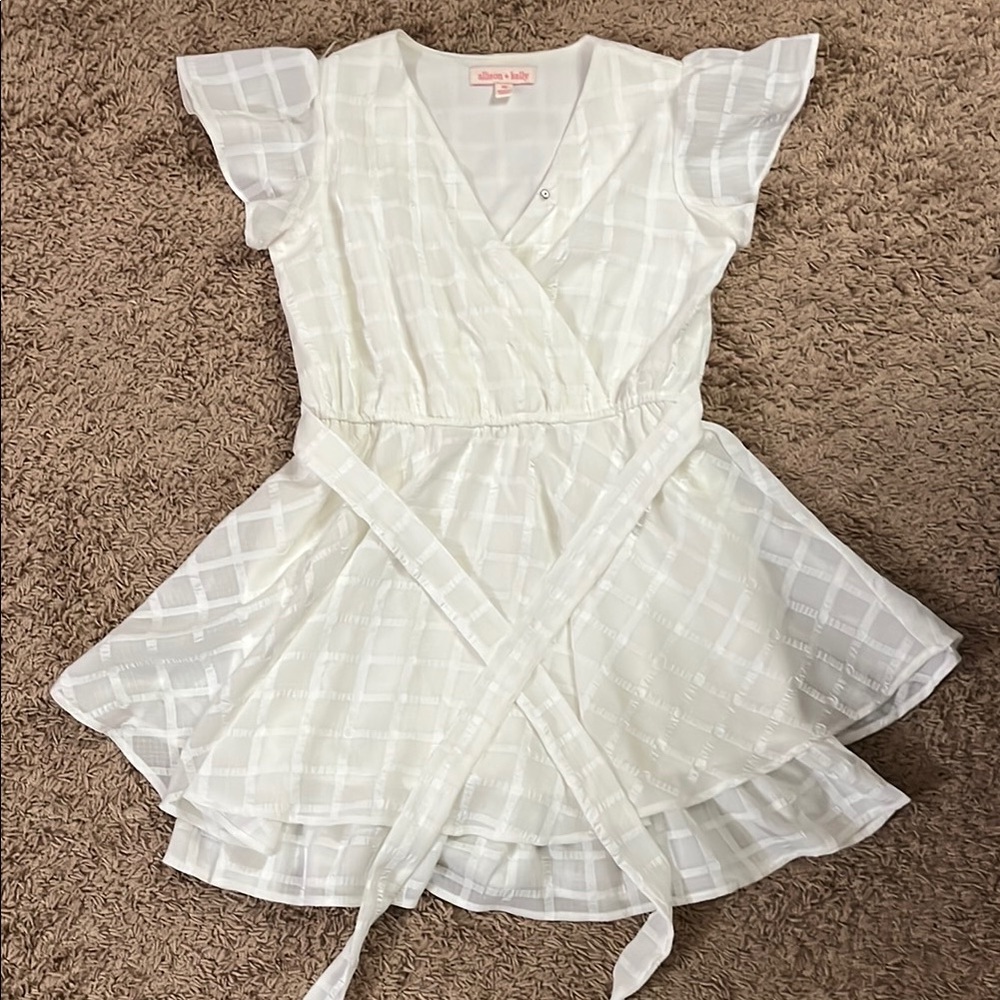 Chloe K White Ruffled Sundress with Flutter Sleeves